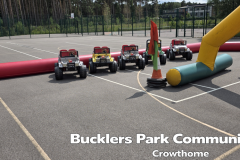 kids-car-driving-parties-at-Bucklers-park-crowthorne-berkshire