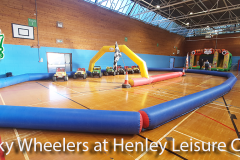 jeep-driving-parties-in-henley-on-thames-with-bouncy-castle